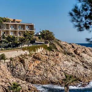 Eden Roc & By Brava Hotell