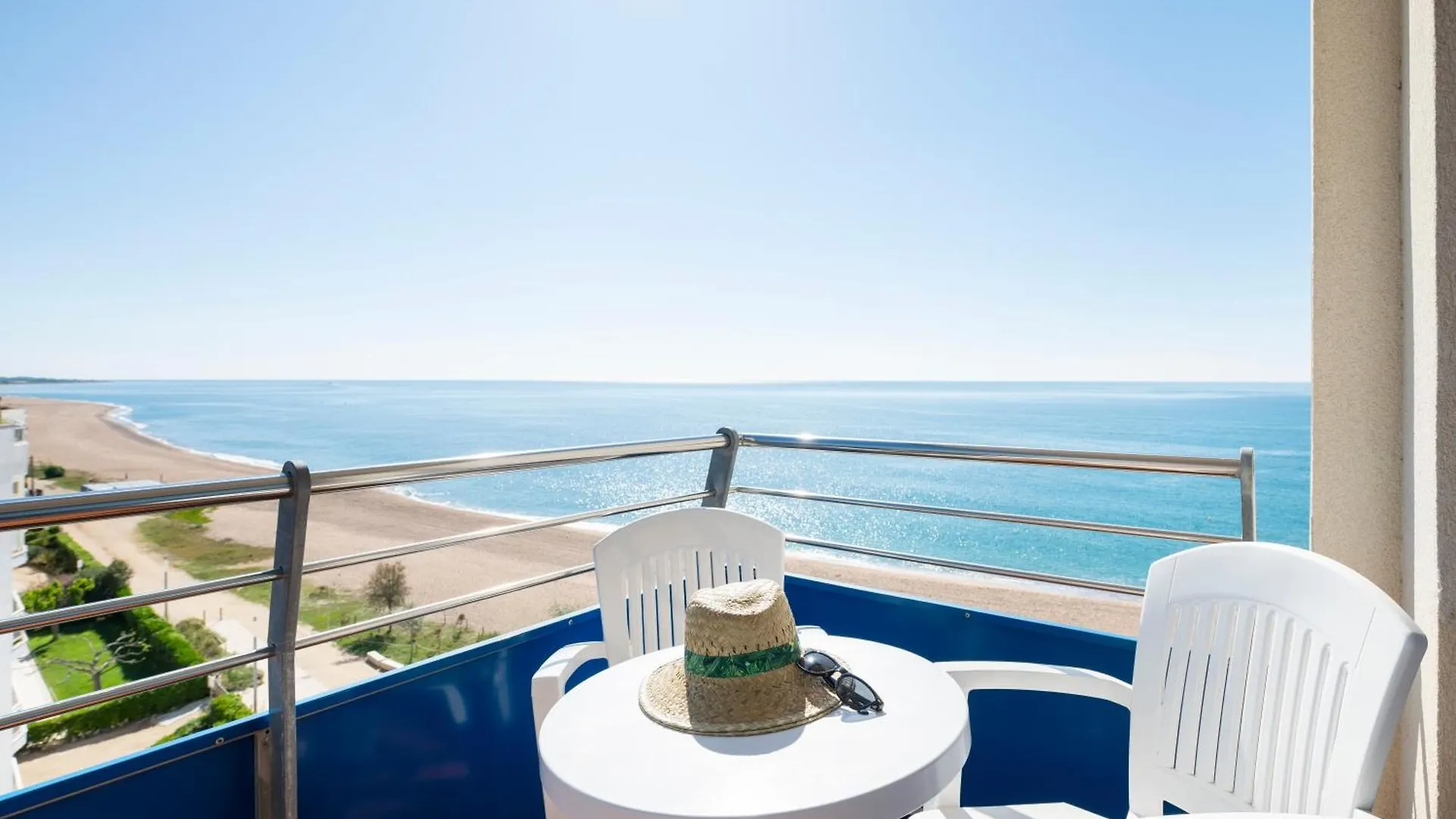 Hotel Tahití Playa Santa Susanna